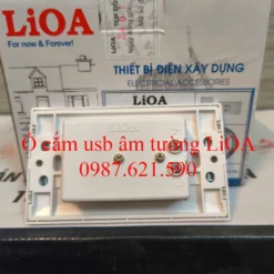 Ổ cắm usb âm tường